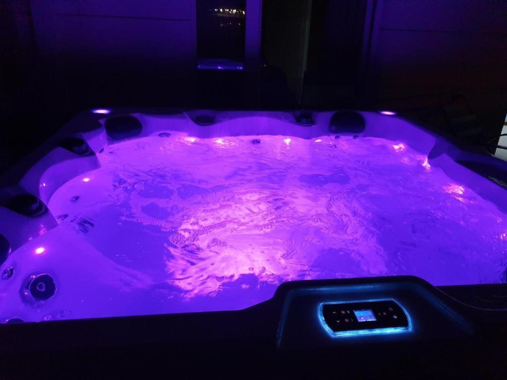 Abelia, Two Terraces, Hot Tub, Free Parking Apartment Dubrovnik Bagian luar foto